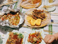 -寂寞的豆芽 烧烤酒场(丽景店)