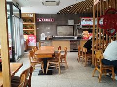 -南城香·饭香串香馄饨香(太平桥店)