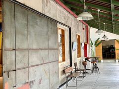 -喜洲吧·江畔老船厂·庭院餐厅(喜临院店)