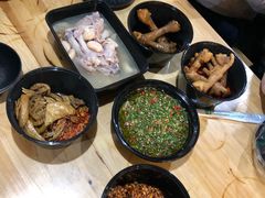 -二孃鸡爪爪(东郊记忆店)