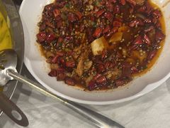 -鑫巴蜀小镇 · 水煮鱼专研店(玉桥店)
