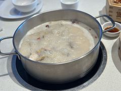 -煲王粤菜餐厅(中侨中心店)