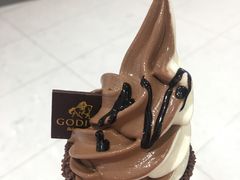 GODIVA黑巧克力冰淇淋-GODIVA(宁波来福士店)