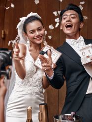 -第一夫人婚纱摄影(南京店)