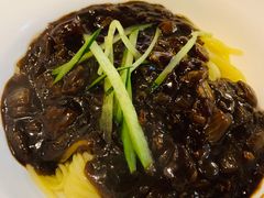 炸酱面-桃园中华料理炸酱面(燕儿岛路店)
