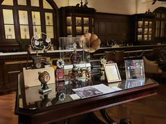 -LONG BAR 廊吧(外滩华尔道夫酒店)