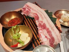 -轻烧烤肉(光谷步行街店)