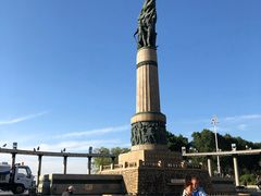 -人民防洪胜利纪念塔