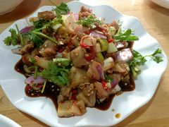 酸爽蹄花-二孃鸡爪爪(东郊记忆店)