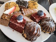 -淄博蓝海国际大饭店·蓝钻国际美食自助百汇(柳泉路店)