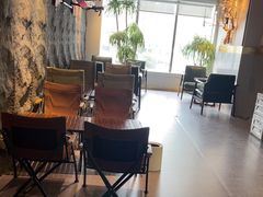 -F+轻食健身赋能空间(中华北路国贸商场店)