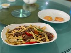 -东江湖游水三文鱼美食城