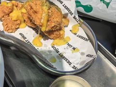 -W COLLECTIVE  DESSERT SHOP