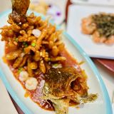 逛泗泾古镇，吃老克勒上海菜[点赞]