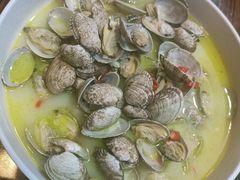 -龙巢盱眙龙虾·牛蛙·烧烤宵夜(八卦岭店)
