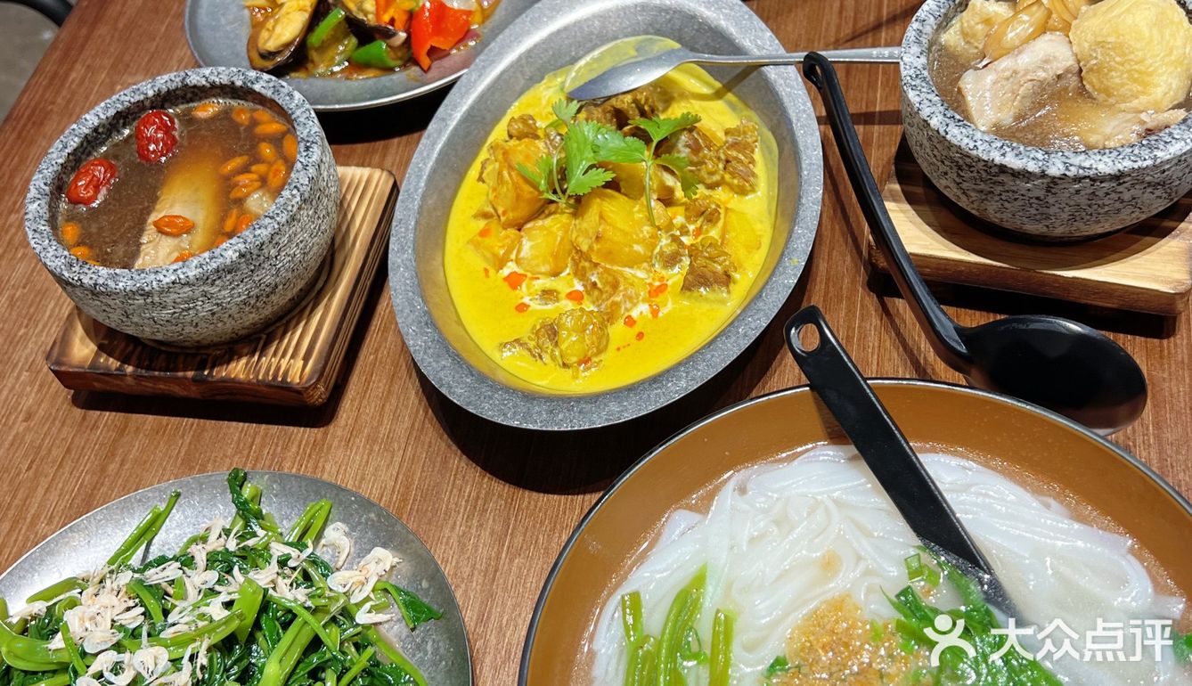 想不到居然能在佛山喝到那么好喝的肉骨茶