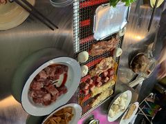 -马路牙子地桌烤肉(工体店)