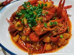 菠萝小龙虾-盐枭肴·川味自贡菜(南强街店)