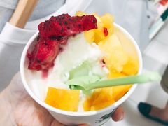 -三佰瑞冻酸奶(凯德MALL店)