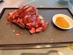 宫廷脆皮肘子-静之湖湖畔餐厅