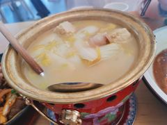 冻豆腐炖白菜-关东小磨东北菜(上海长风大悦城店)