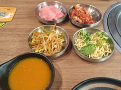-香猪坊韩国烤肉专属门店(魏公村店)