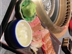 -铭牛烧肉·和牛海鲜自助(高新月牙湖店)
