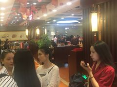 等位区-点都德(汇盈广场店)