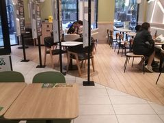 -德克士(绿地店)