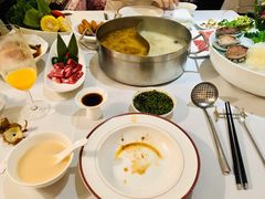招牌松茸清汤底-洋房火锅(新天地店)
