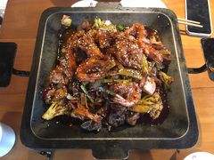 -炉小二铜锅牛蛙•川湘菜(三里屯店)
