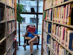 -上海市虹口区图书馆(曲阳分馆)