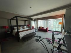 -深圳皇庭V酒店