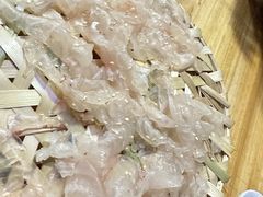 -官塘陈记鱼生·潮汕砂锅粥·牛肉火锅(潮枫路总店)