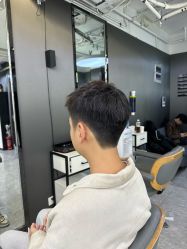 -藤野造型烫发染发