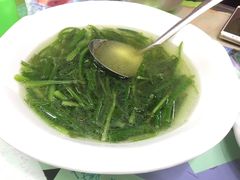 水性杨花-泸沽肴(泸沽湖大洛水村农村信用社旁店)