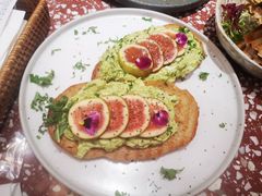 无花果手撕鸡肉tapas-Toris(LuOne凯德晶萃广场店)