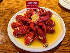-霸气大叔干锅鸭头·龙虾烧烤·川菜·赛事直播(三里屯店)