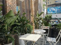 -春莱·老挝咖啡·泰式奶茶(钟楼店)