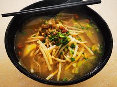 -龙记桂林米粉(财满街店)