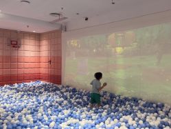 -奈尔宝·儿童乐园·亲子餐厅(华采天地店)