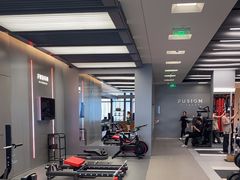 -FUSION FITNESS 热炼健身(万象天地店)