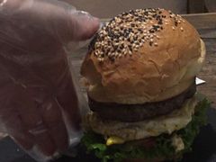 -HIGH FIVE哈福手工汉堡(桂林路店)