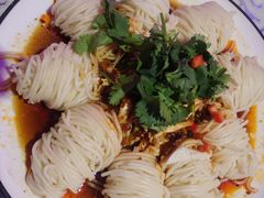 -巴特餐饮6加1音乐餐吧·新疆菜
