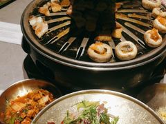 -草家酱蟹炭火烤肉店(珲春南路一店)