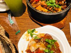 -南拳十三姨·潮汕砂锅粥(世纪金源店)