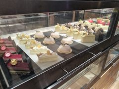 -松咖啡自助餐厅·松北香格里拉