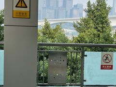 -观音桥步行街