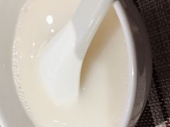 -宜尚酒店(武汉江汉路步行街店)