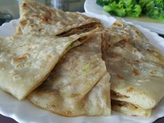 -溢心园香河肉饼总店